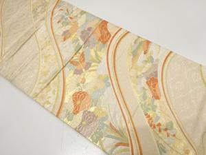 山並に蝶・草花模様織り出し　袋帯